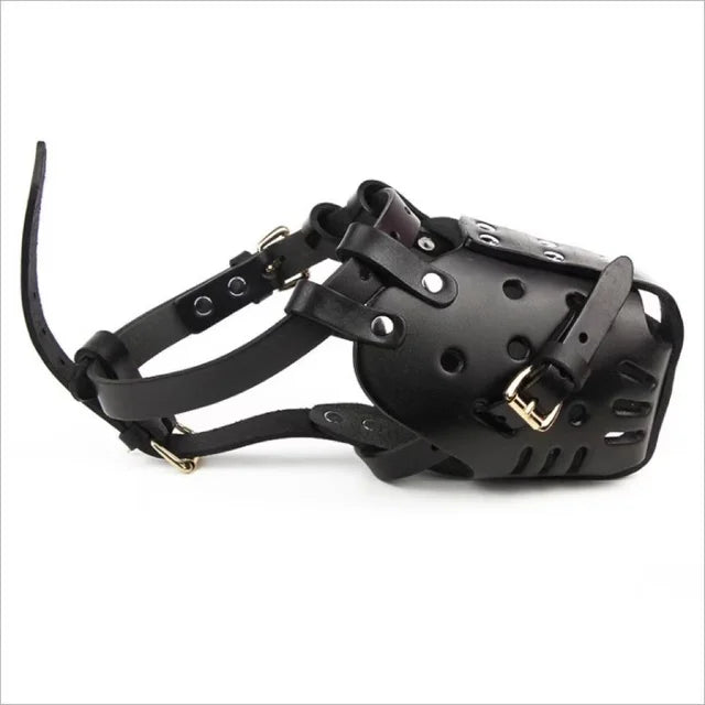 Leather Pet Dog Basket Muzzles for German Shepherd and Doberman Anti Bite Dog Mouth Cage Training Defense Masks for Small and Large Dogs