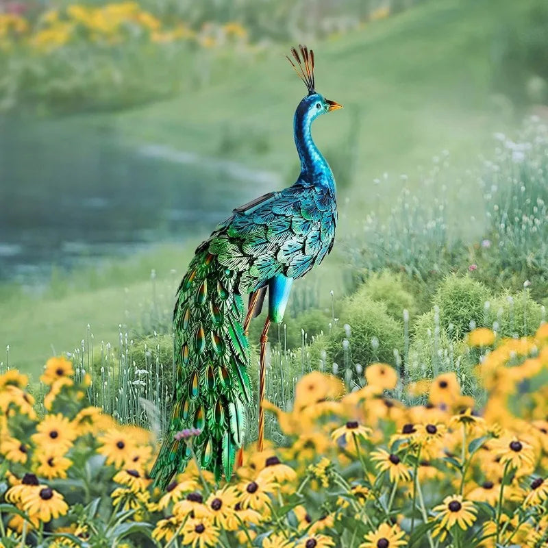 Chisheen Outdoor Solar Peacock Statue Garden Decor Metal Yard Art for Lawn Backyard Party Wedding Decoration